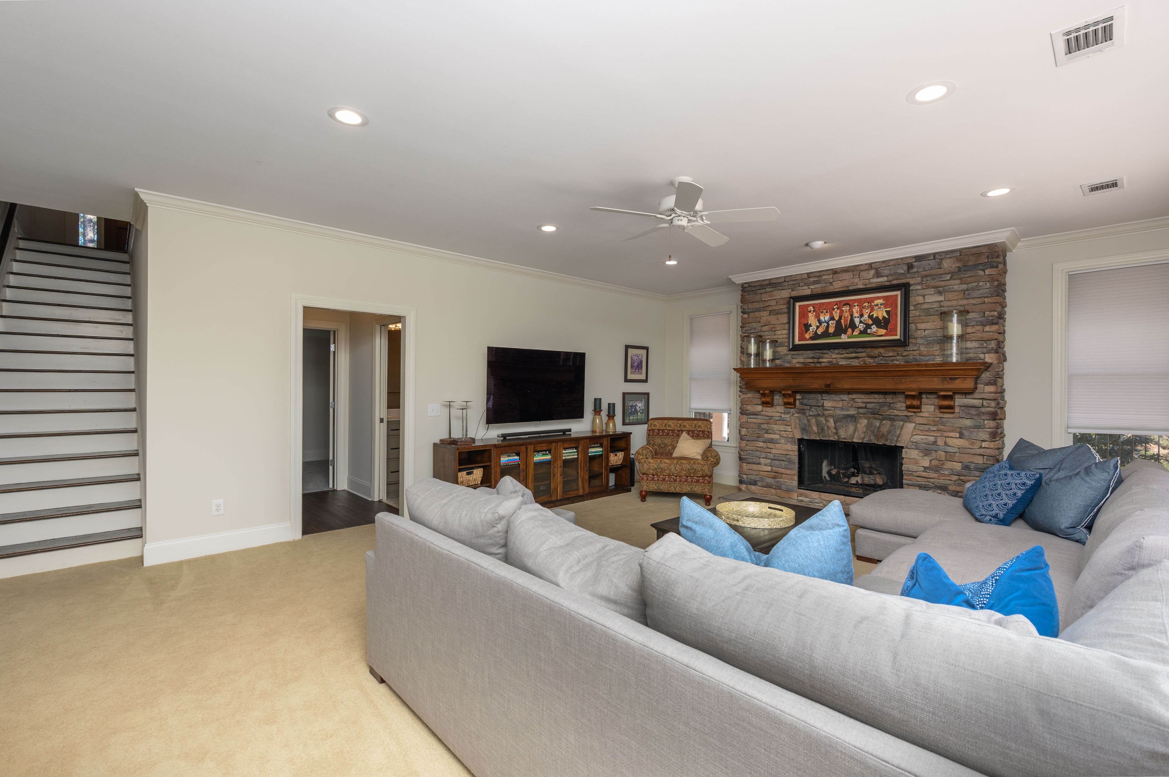 1071 Olde Chapel Lane image 28